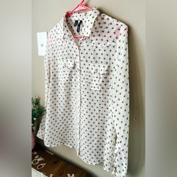Mango Casual Button-front Shirt - Picture 1 of 8